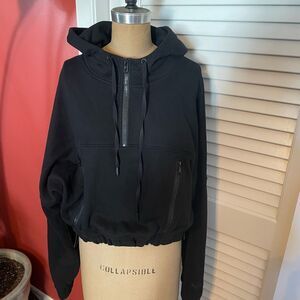 POPFLEX | black cropped hooded sweatshirt M